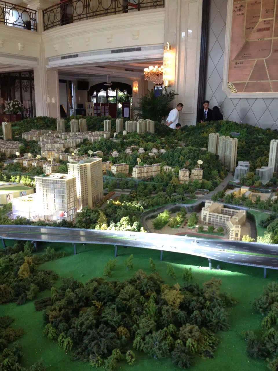 ����¥��Խ���¥������